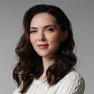 Laura Rosales